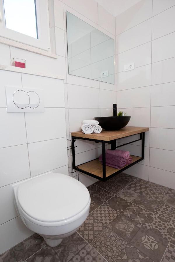 Apartment Maya Bellissima Tugare Екстер'єр фото